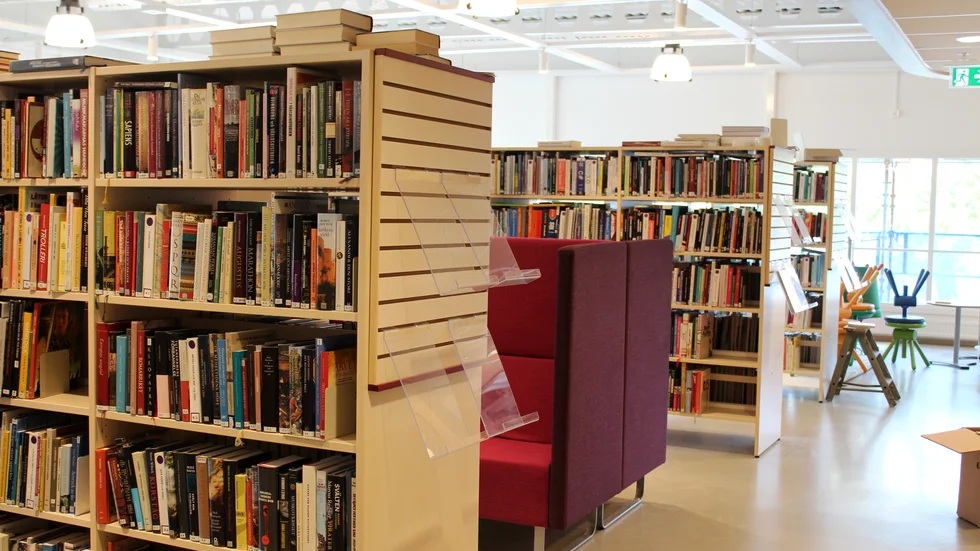Biblioteket i Luleå håller har bemannade öppettider från och med 1 mars.