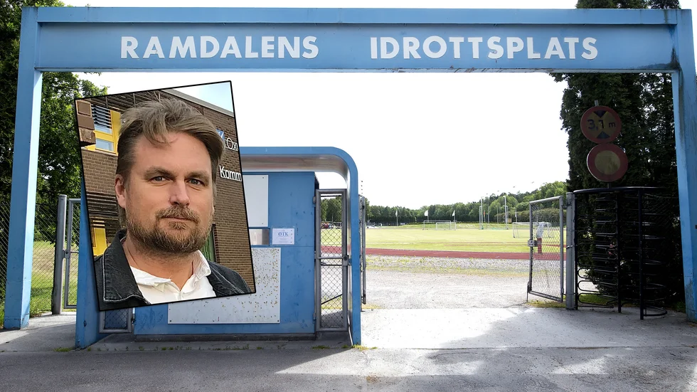 Patrik Renfors (V) stänger kommunens idrottshallar, men den organiserade utomhusidrotten på bland annat Ramdalens IP får fortsätta som tidigare. 