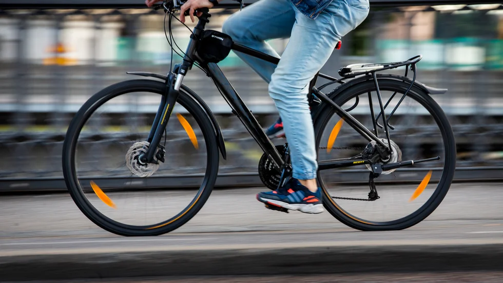 Jag vågar påstå att vi arbetar så hårt vi kan för att förbättra cykelmöjligheterna inom orterna och för en ständig dialog med Trafikverket.
Skriver Björn Rabenius, samhällsbyggnadschef.