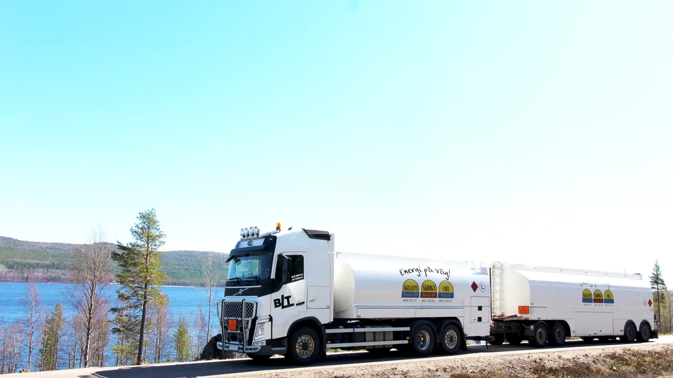 Burlinks lastbilar kör från Kalix i norr till Gävle i söder samt inåt landet och norska gränsen.