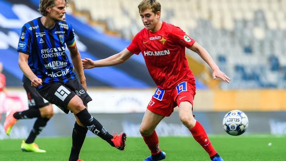 Tim Björkström och hans Sirius ställs mot Norrköping på bortaplan under söndag kväll.