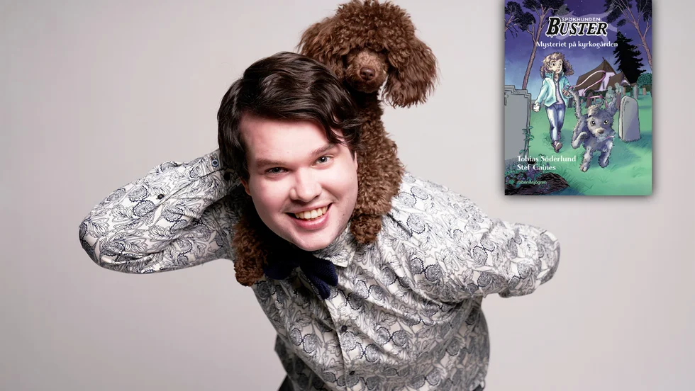 På bilden syns Tobias Söderlund och pudeln Java. Inspirationen till "Spökhunden Buster" kommer just från Java, som är hans brors hund. 