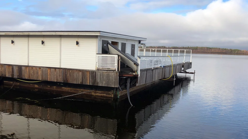 Bar, bistro, brygga har stått mer eller mindre öde sedan sommaren 2019. I somras var baren stängd.