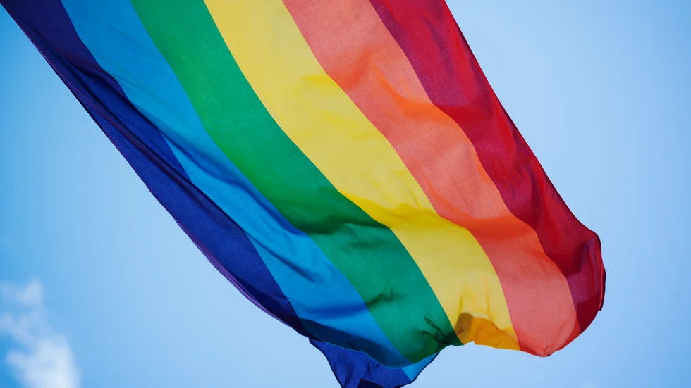 Att det flaggas med prideflagga är toppen, men mer behöver göras för att för att uppmärksamma HBTQI-personers situation, tycker skribenten, som är missnöjd med aktivitetsnivån i Västervik under uppmärksamhetsveckan.