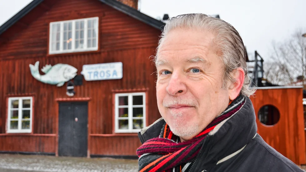 Alliansen drivs bäst med fyra hjul – då håller vi oss på vägen och undviker dikeskörning åt höger eller vänster, skriver Bo Höglander (C)