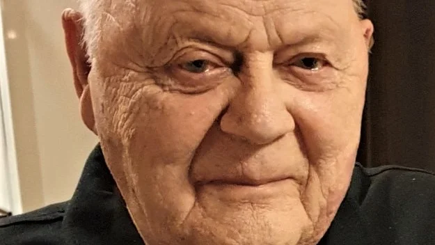 Jan-Olof (Olle) Lindqvist har avlidit.