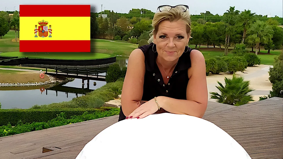 "Företag och restauranger har sina loggor på ansiktsmaskerna. En helt ny affärsidé." 