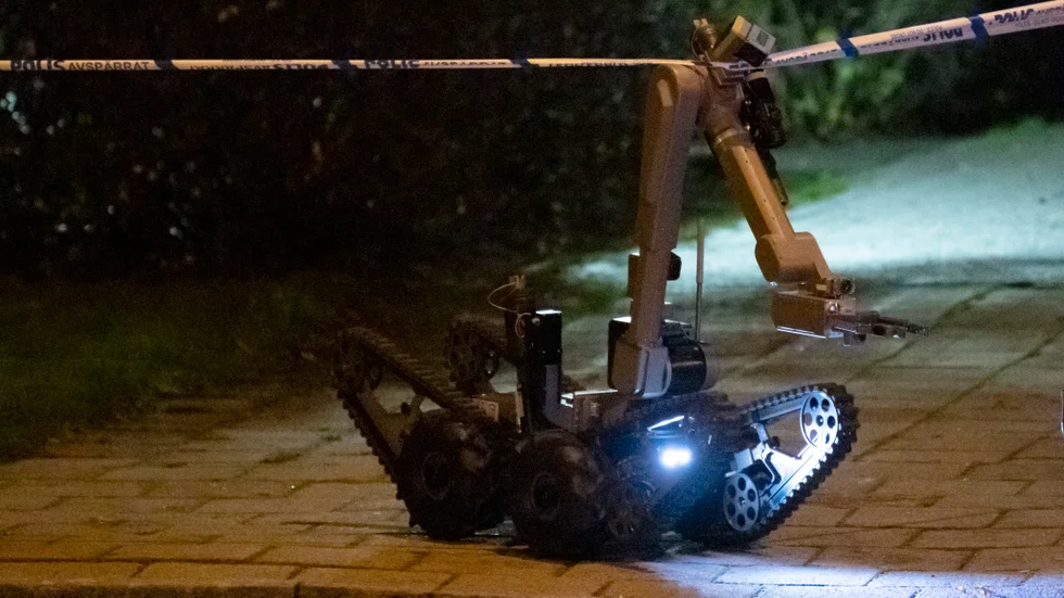 Polisens bombtekniker har skickats till Kristianstad efter en explosion. Bilden är tagen vid ett annat tillfälle.