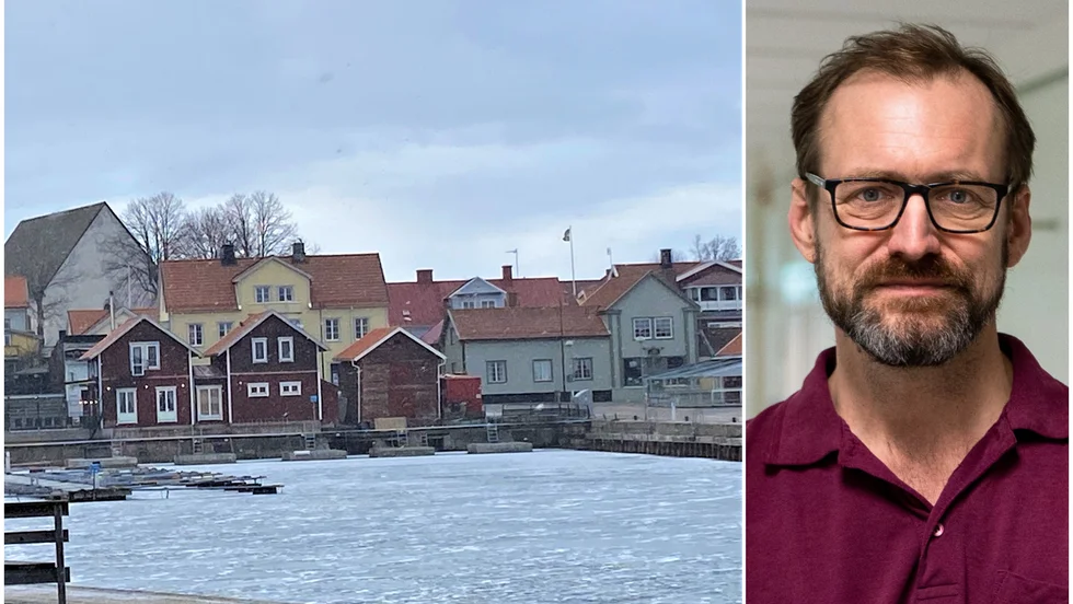 Robert Sarkadi Kristiansson jobbar med vaccinsamordningen i regionen. Han satsar på ordning och reda och en sak i taget. Öregrund får vänta på sin tur. "Ålder är den enskilt viktigaste riskfaktorn. De äldsta går först", säger han.