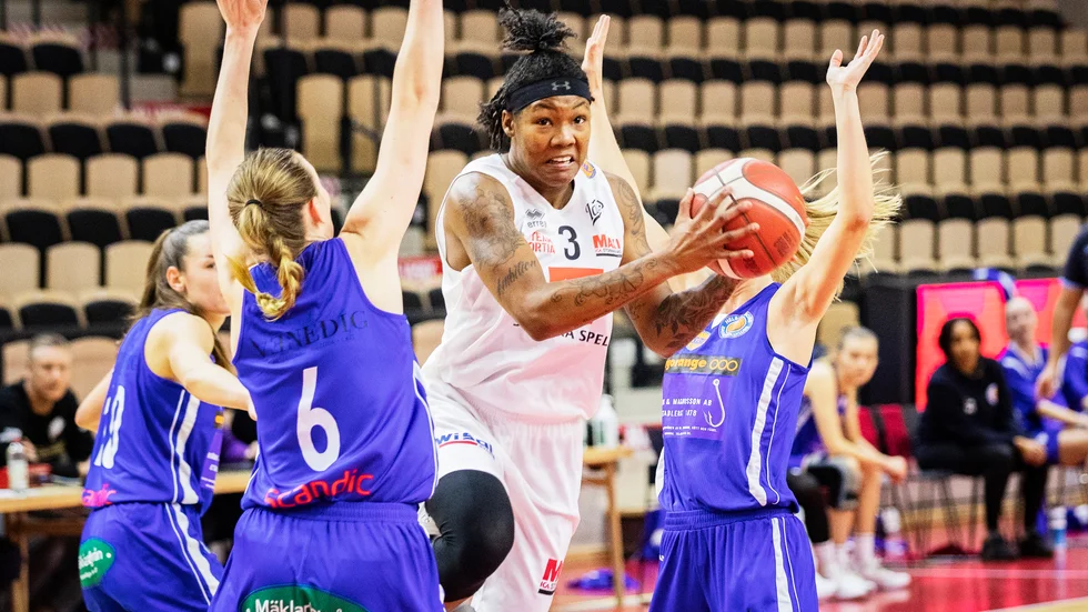Visby Ladies Ace Harrison var grym och satte 27 poäng, men det hjälpte inte mot Wetterbygden.
