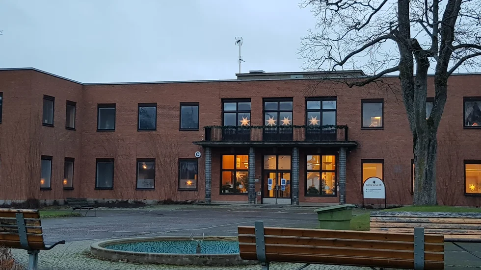 Bildningscentrum Facetten öppnar under nästa vecka för  viss undervisning på plats i skolan. Från vecka fem väntas alla elever få större delen av sin undervisning på skolan. 