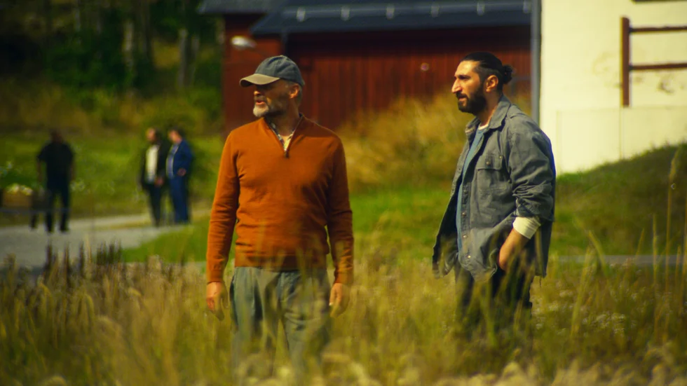 Johan Rheborg och Fares Fares spelar två av rollerna i serien "Partisan". 