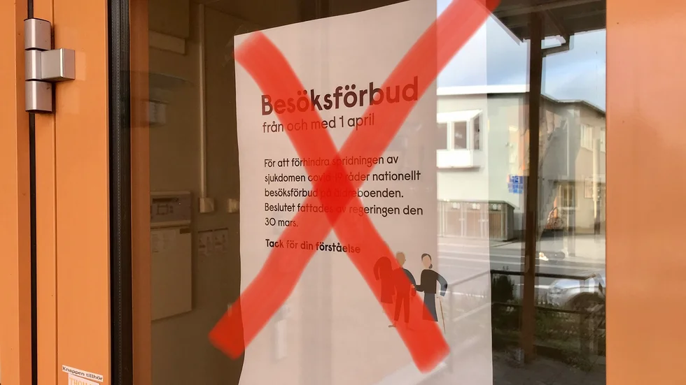 Efter hävning av besöksförbudet gäller nya regler på äldre- och demensboenden.