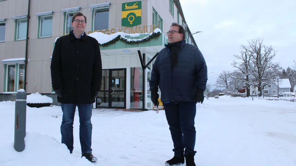 Kommunalråden Joakim Magnusson (C) och Thomas Lidberg (S) lägger tillsammans med V och L, som också ingår i majoriteten fram ett paket med satsningar för kommande år. Det handlar bland annat om satsningar för unga, för personal i äldreomsorg, näringsliv och miljö. 