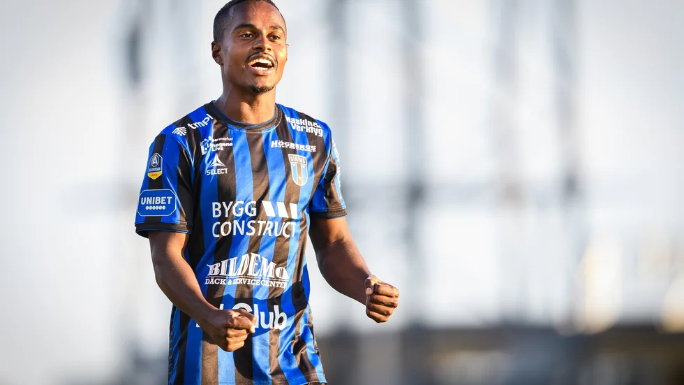 Nahom Netabay ser fram emot matchen mot Varberg. 