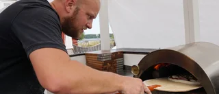 "Det kanske blir utomhusjulbord"