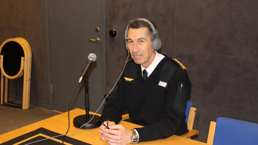 Micael Bydén är inne på sitt sista år av det sexåriga förordnandet som ÖB. För krigsduglighetens skull får han gärna sitta kvar på posten några år till. 