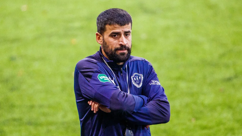 Mesut Meral under förra säsongen i Jönköping. 