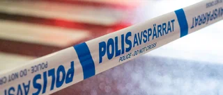 Stort pådrag efter brand i flerfamiljshus