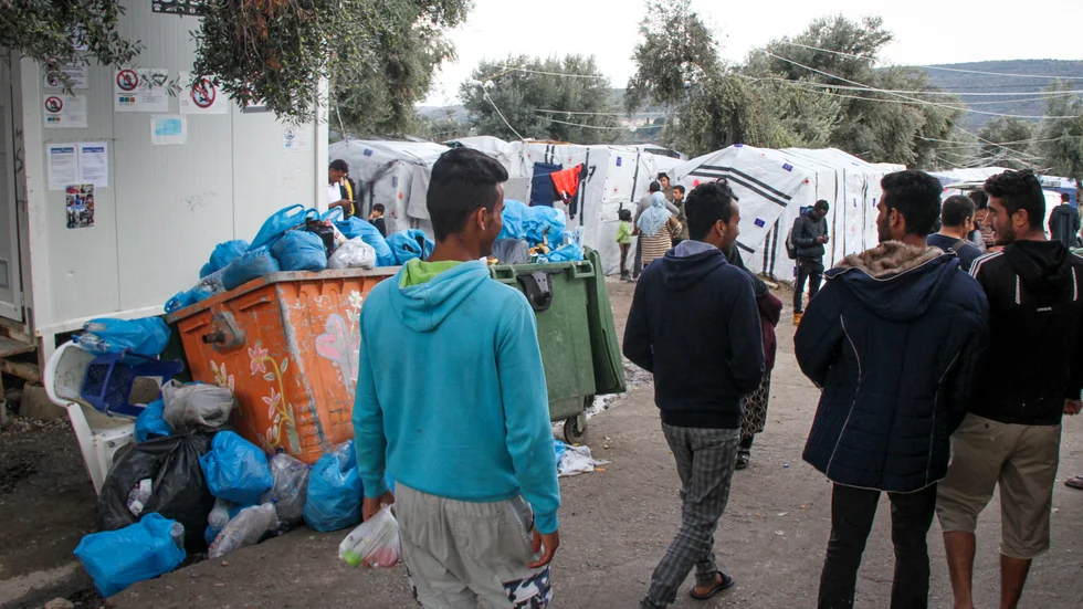 Många har fått vänta länge i UNHCR:s flyktingläger innan de kommer till Sverige. Här en bild från Moria.