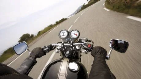 Ta det lite lugnt under de första hojturerna för att råda bot på ringrosten.Foto: Triumph