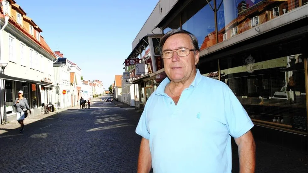 Tyko Tranåker vill göra folk uppmärksamma på olika erbjudanden som skickas ut, tillsammans med en faktura. Ibland är de svåra att skilja från en vanlig räkning.