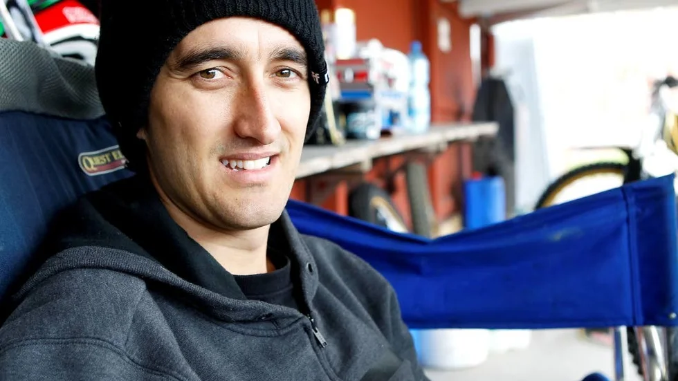 Chris Holder körde ihop tio poäng i grundomgången. Men i semifinalen kraschade han och missade däremd chansen att ta sig till final.