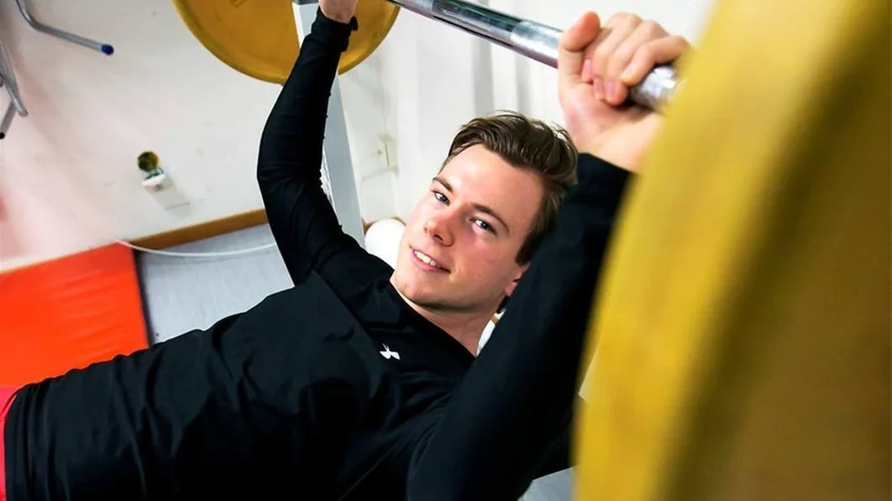 Jonas Tell har blivit starkare, och med det en bättre bandyspelare i IFK Motala.