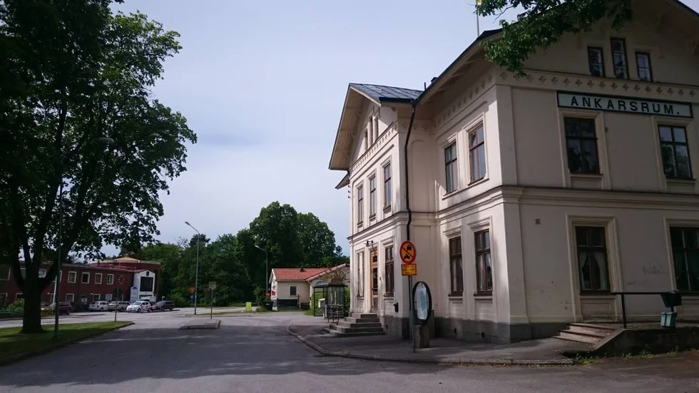 Ankarsrum nästa! Goda kommunikationer spelade in vid valet av ort där det ska byggas enklare flyktingboenden.