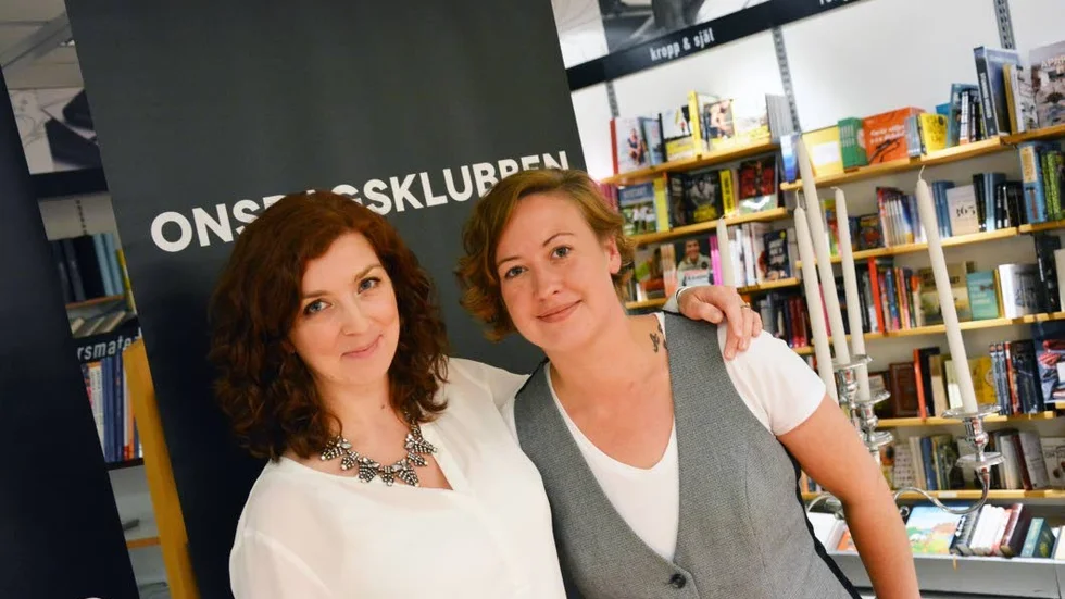 Bokklubb. Hultgrens bokhandel i Västervik har haft höstpremiär för Onsdagsklubben. Författarna Frida Skybäck och Katarina Bivald berättade om författarskapets villkor.