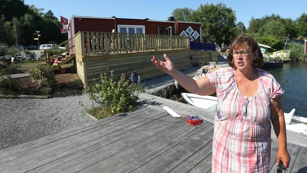 Brygga. Här är Blankaholms nya mötesplats. Projektledaren Sonja Hedman Folke är en av initiativtagarna.