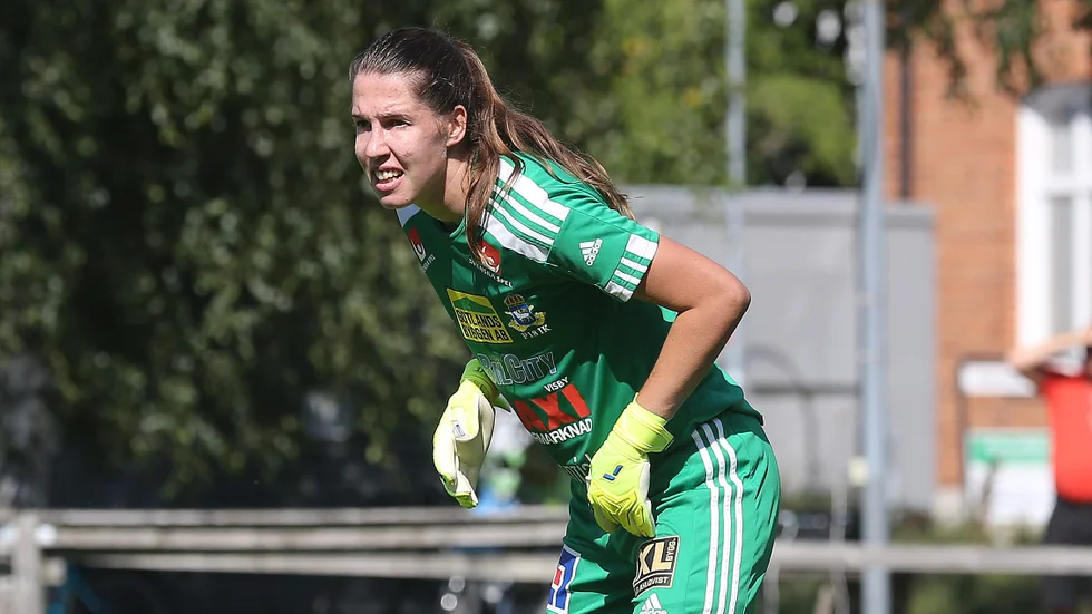 Enija Vaivode tilldelas GA-trofén efter sin stabila säsong i P18 IK.