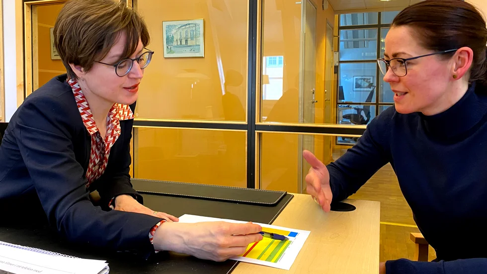 Kammaråklagare Kajsa Malmström och utredningsledare Therese Aldén förbereder ännu ett åtal efter påskupploppen i Skäggetorp. 