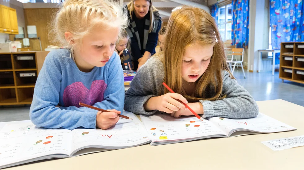 Den absolut hetaste frågan på skolområdet är det som kallas likvärdig skola. I detta finns utrymme för ett antal reformer.
