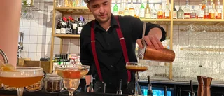 Sött, surt, bittert eller bubbligt? Så blandar du succédrinken på nyårsafton • Bartendern Gustav tipsar