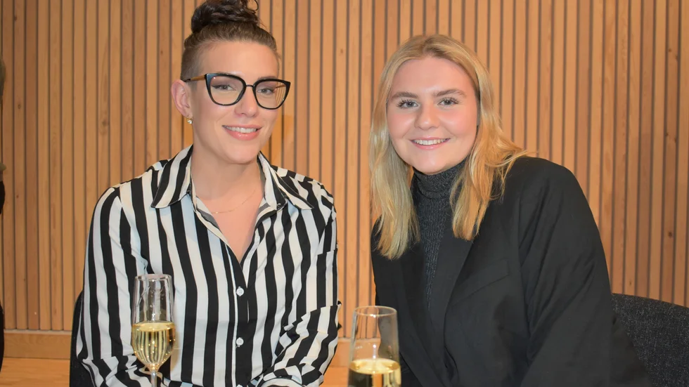 Många samlades på Sara kulturhus under fredagskvällen för att ta del av Vargas & Lagolas show.