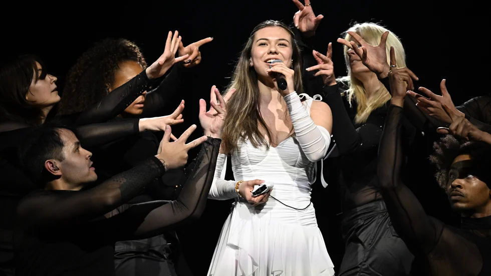 Kiana tävlar i Melodifestivalen med "Where did you go".
