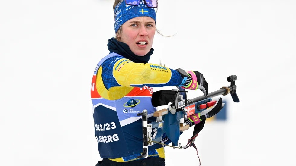 Elvira Öberg kör stafetten