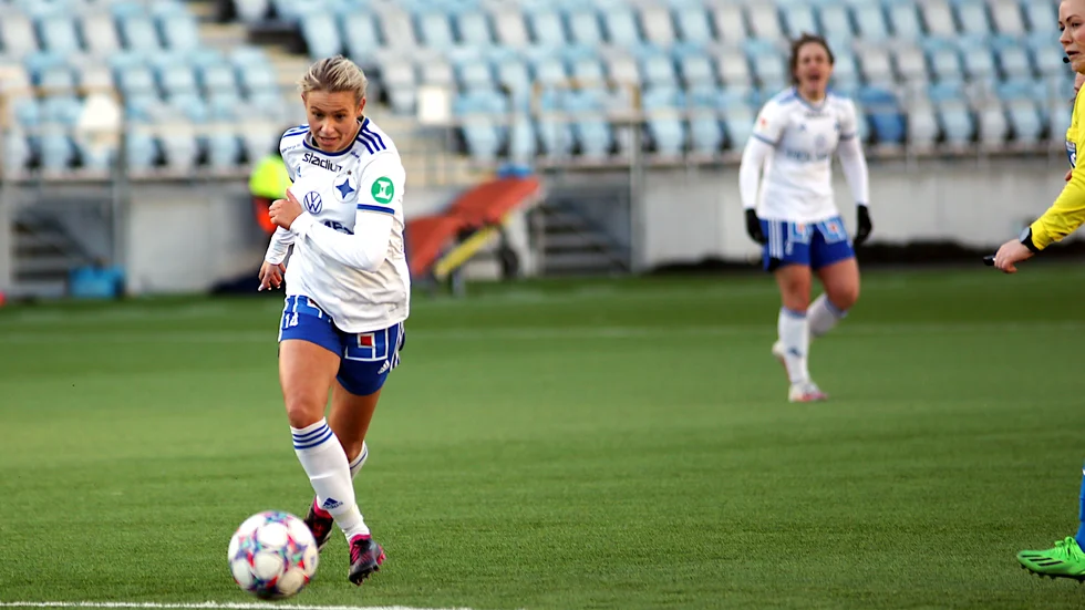 Elsa Burvall och IFK Norrköping åkte på en rejäl smäll mot Vålerenga. Norska mästarna vann med hela 6-1 i Oslo,