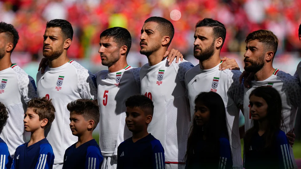 Iran sjöng med i nationalsången. Bild från Irans match mot Wales.