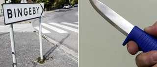 Knivbeväpnad man gripen i bostadsområde