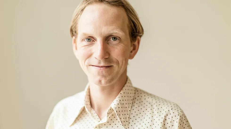 Sven Blume är dokumentärfilmare och barnbarn till Carl Nyrén.