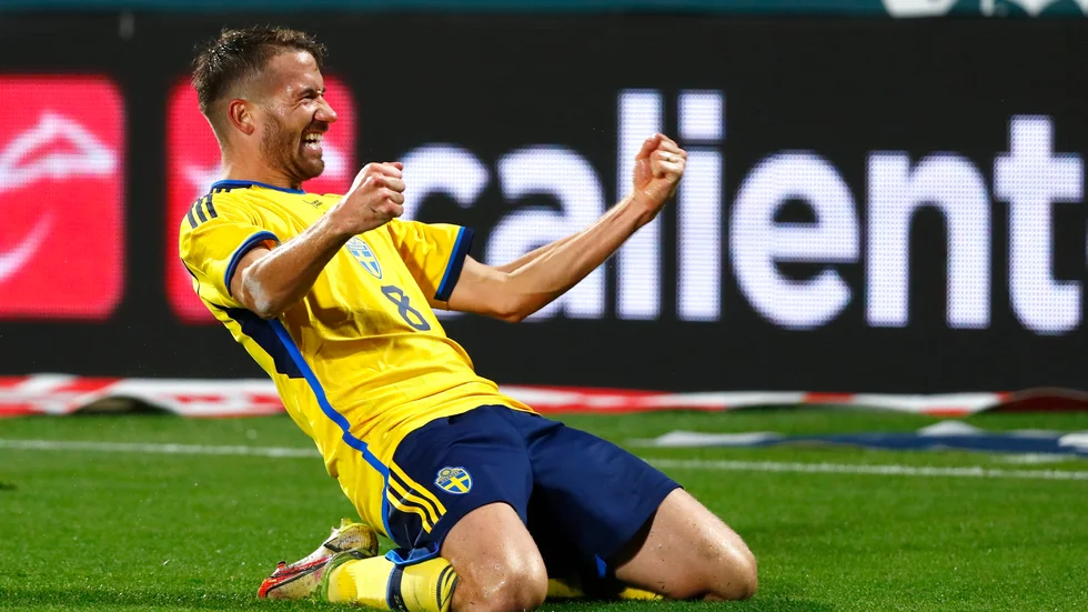 Så här glad blev Marcus Rohdén efter 1–0-målet i 2–1-segern mot Mexiko i Girona.