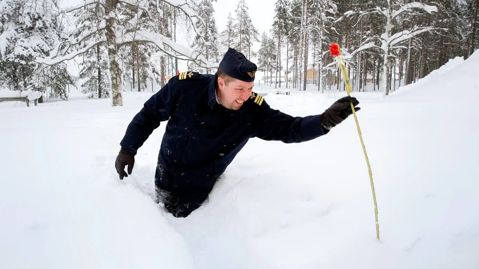 Hm, här var det mycket nederbörd. Luleå flygplats hade mest i Norrbotten. Bilden på Magnus Lindholm har några år på nacken, eller rättare sagt är den från 2015.