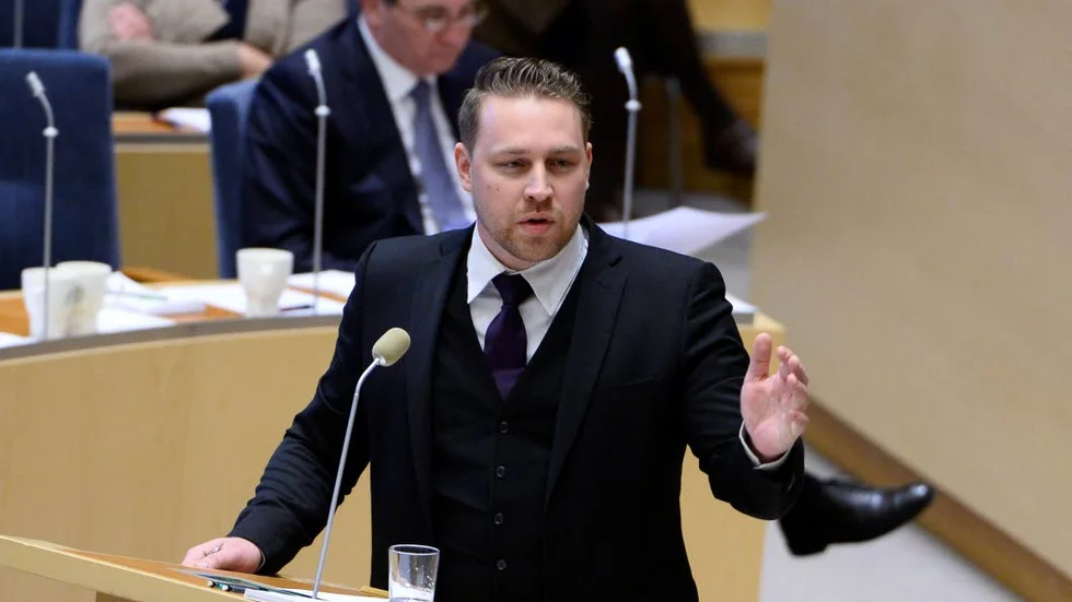 NYTT UTSPEL. Mattias Karlsson (SD) vill hamna i centrum genom att göra spektakulära utspel.
