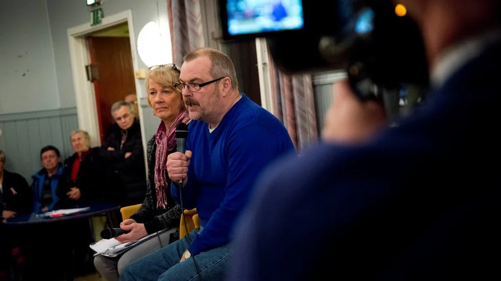 Dialog. I mars fick Britta Tervaniemi (V) och Harry Rantakyrö (S) höra vad Tärendöborna tyckte om förslaget att flytta eleverna i årskurserna 6 till 9 till centralorten. Vid mötet nyligen mötte de beslutande bland annat föräldraföreningen.