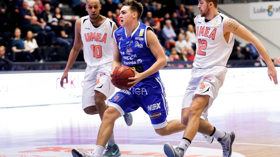 Dubbelspelar. Andreas von Uthmann kommer att spela både med BC Luleå och lillebror LF Future framöver.