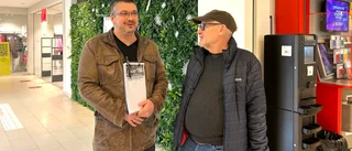 Här jagar de namn – till folkomröstning om torghuset