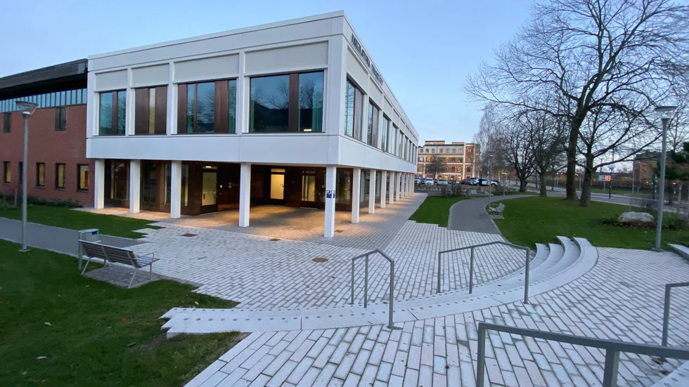 En man i 40-årsåldern körde bil med 1,34 promille alkohol i blodet. Han döms nu för grovt rattfylleri i Eskilstuna tingsrätt. 