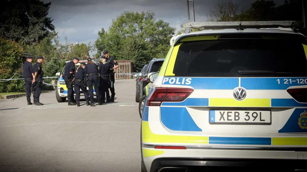 En vecka efter mordet på Ismail Abdos mamma misstänks flera män ha planerat mord på andra släktingar i Uppsala. Alla frias eftersom vapnet inte gick att avfyra. 